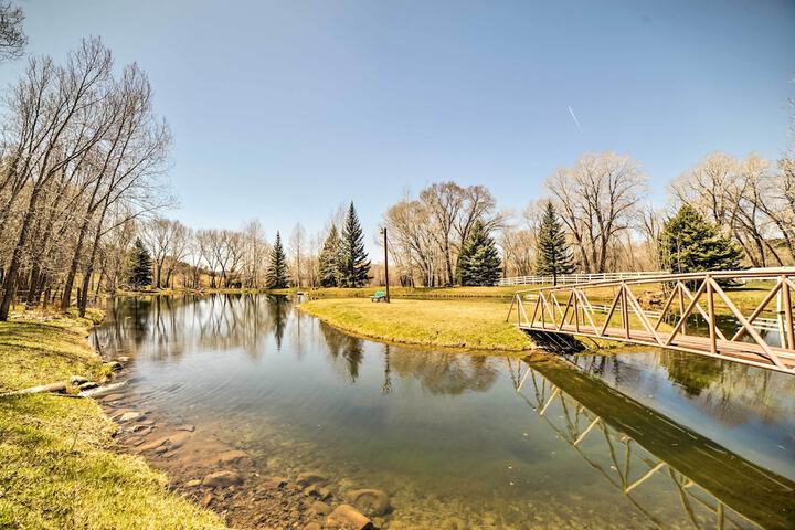 Spacious Mancos Home w / Furnished Deck & Yard!