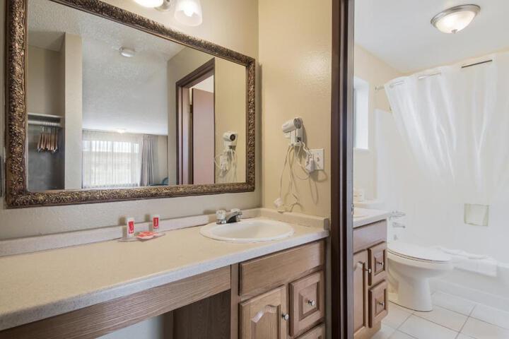 Econo Lodge Inn & Suites Hoquiam