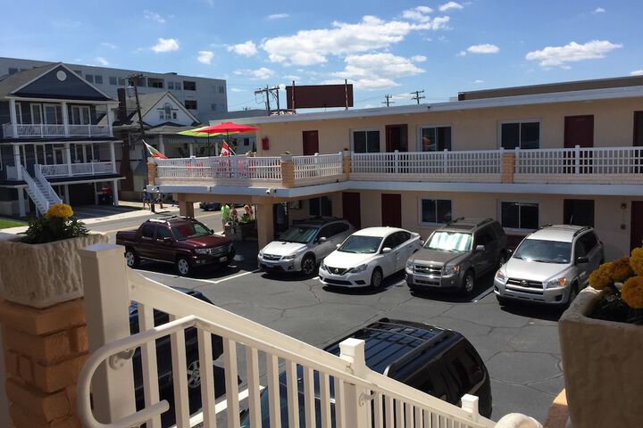 Hotel 2 of 56