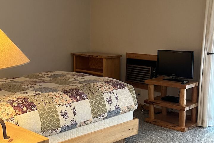 Room 63 of 210