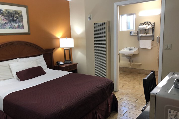 Room 40 of 44