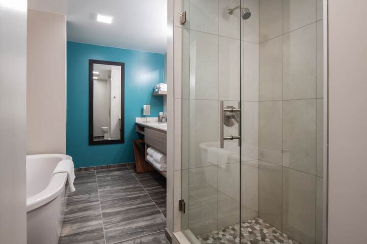 Room 10 of 55