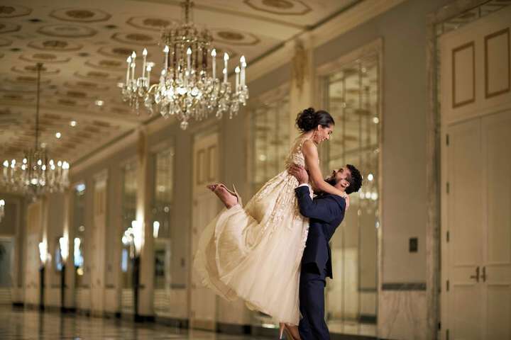 Ballroom/Hall 83 of 91