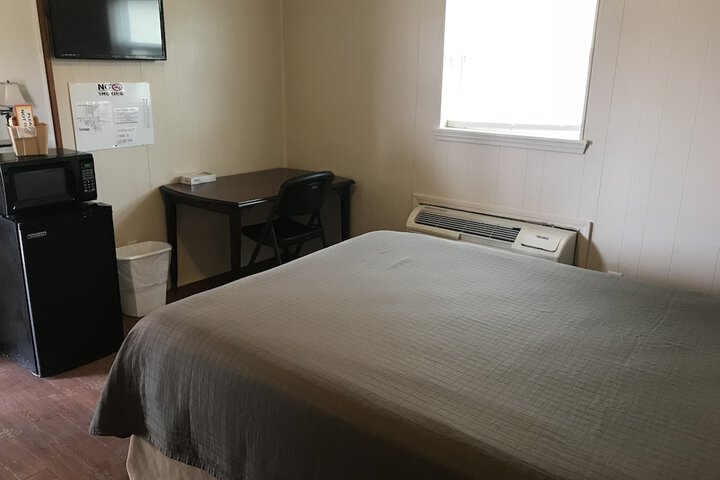 Room 10 of 22