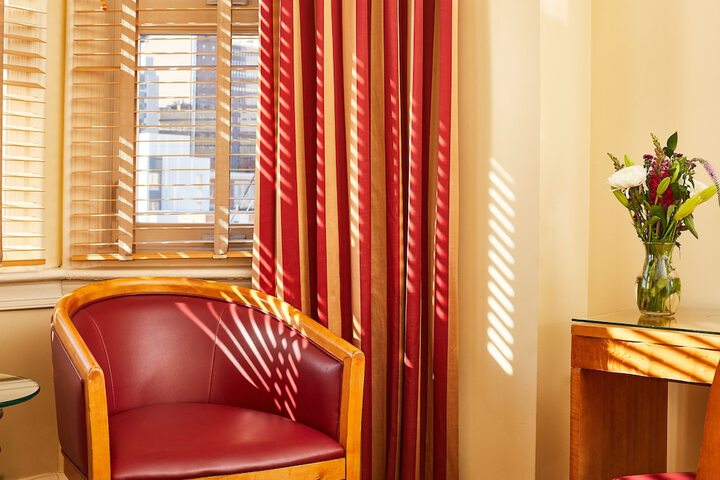 Room 22 of 49