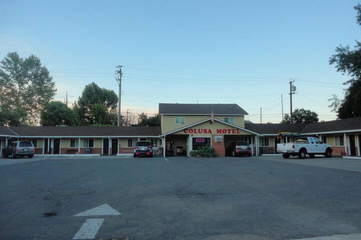 Hotel 2 of 43