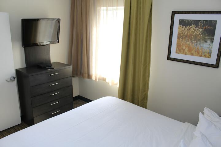 Room 31 of 38
