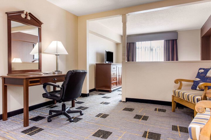 Room 60 of 70