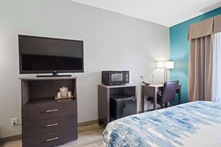 Blue Water Inn & Suites BW Signature Collection