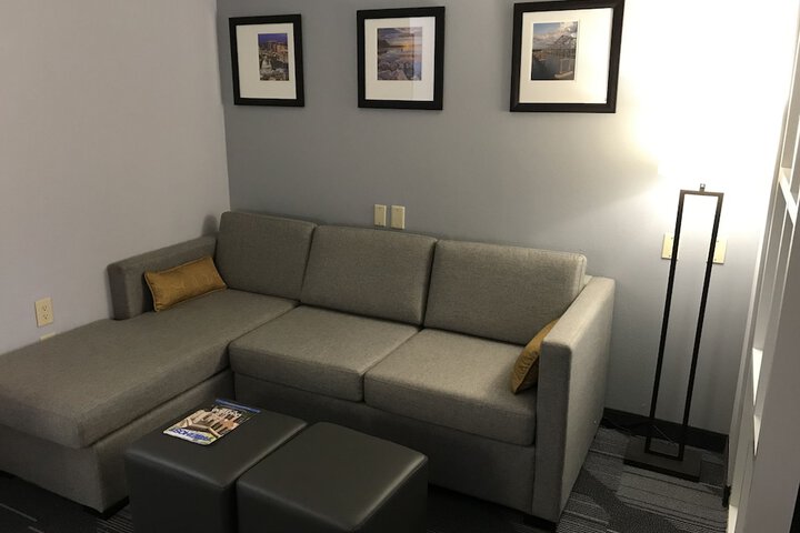 Room 13 of 46
