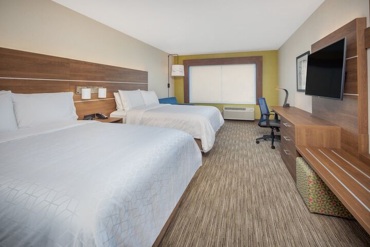 Room 30 of 53