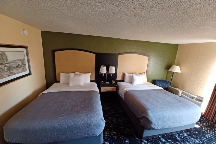 Quality Inn Conference Center Logansport