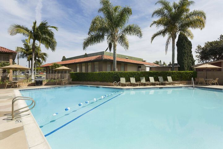 Pool 7 of 25