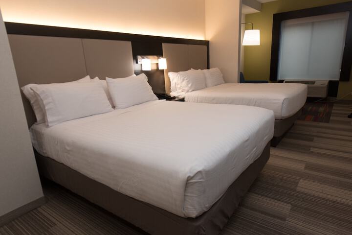 Room 47 of 84