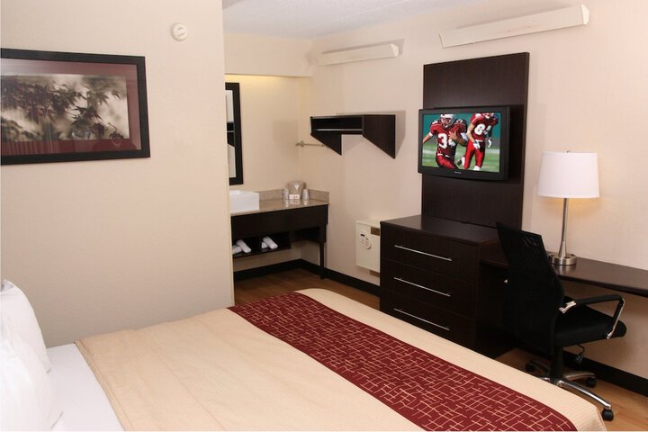 Room 26 of 27
