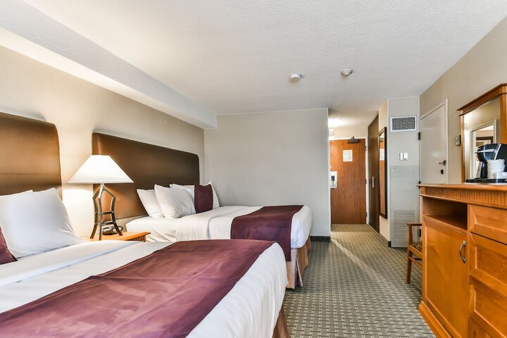 Best Western Plus Cambridge Hotel