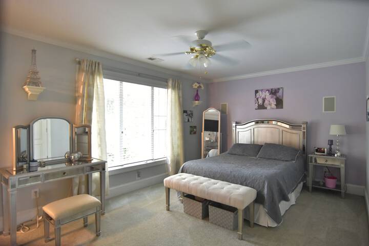 Room 43 of 75