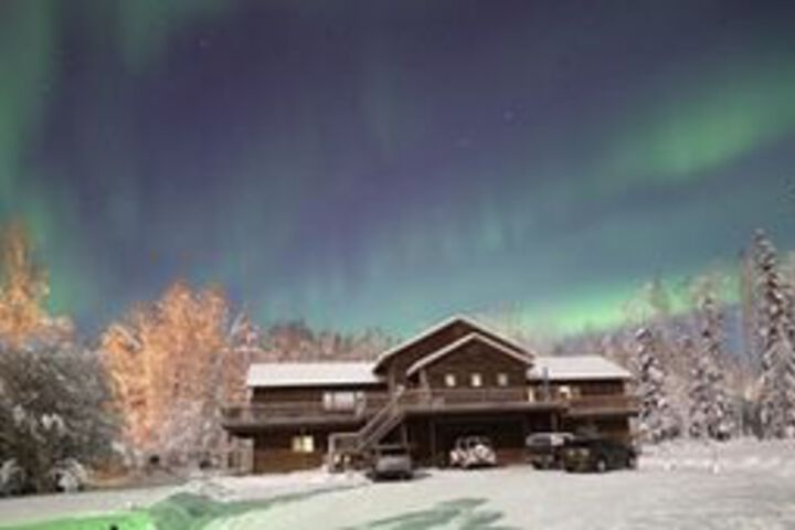 Fairbanks Moose Manor B & B