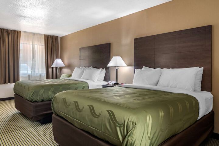 Room 16 of 25