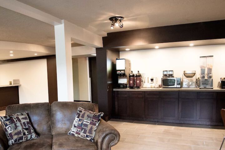 Super 8 by Wyndham Juneau