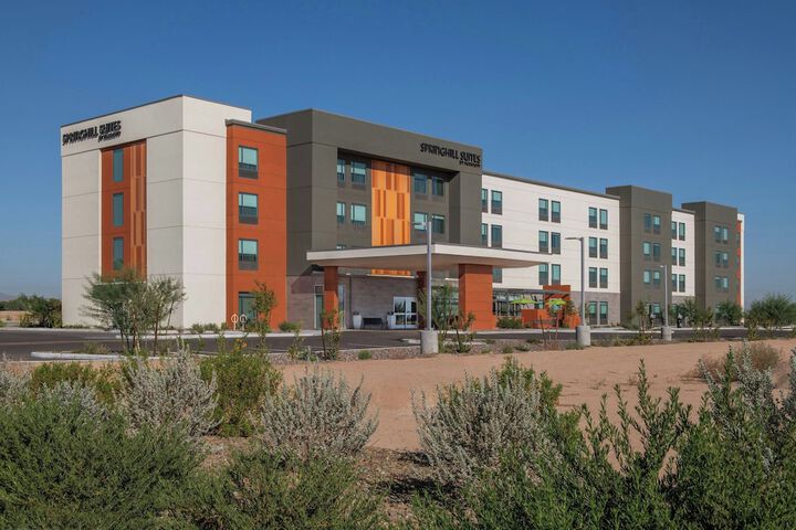 Hotel 2 of 27