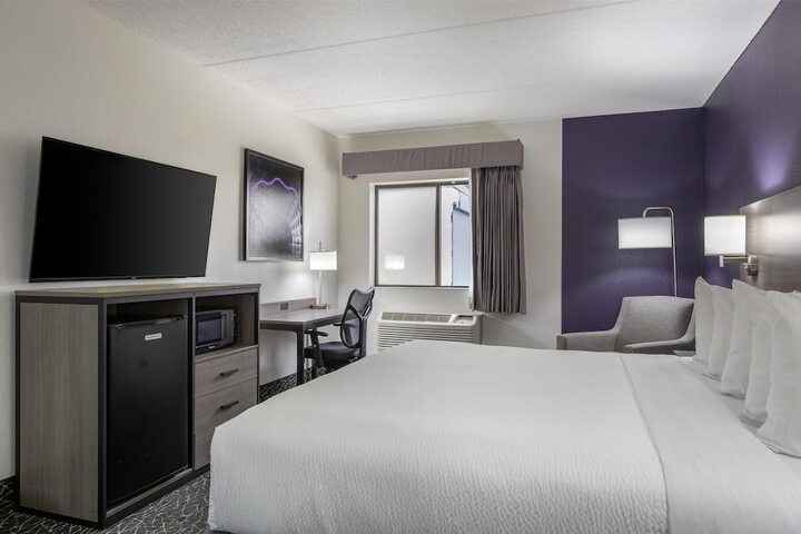 Best Western Bolingbrook Hotel