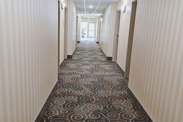 Cobblestone Inn & Suites - Bloomfield