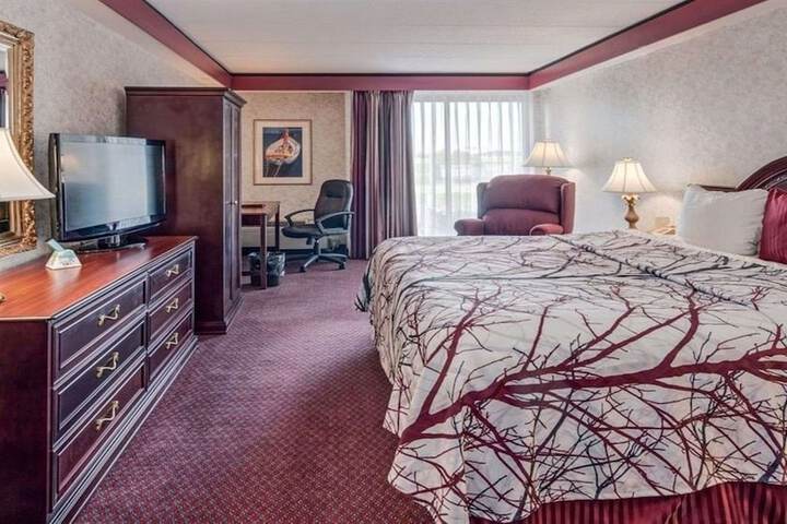Room 34 of 52