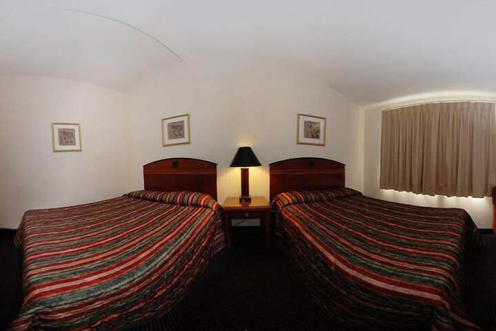 Room 29 of 35