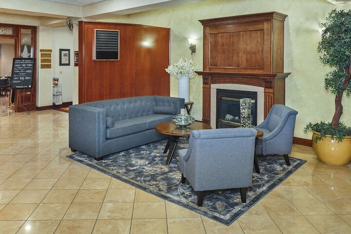 Hotel Interior 5 of 23