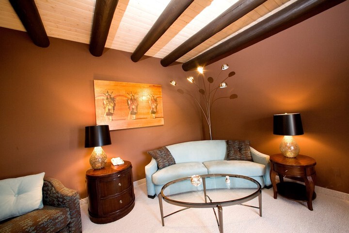 Room 15 of 21