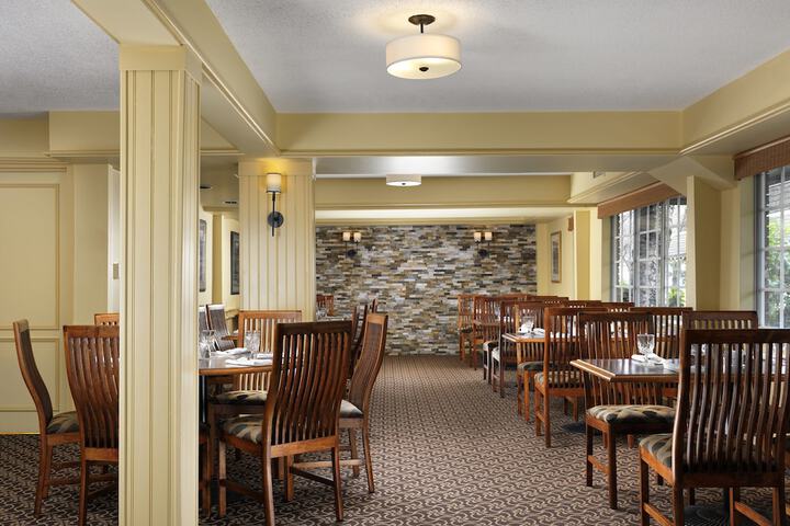Royal Scot Hotel & Suites Trademark Collection by Wyndham