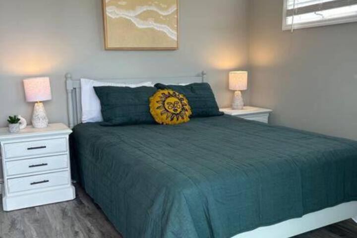 Holden Beach House Second Row with surround views!
