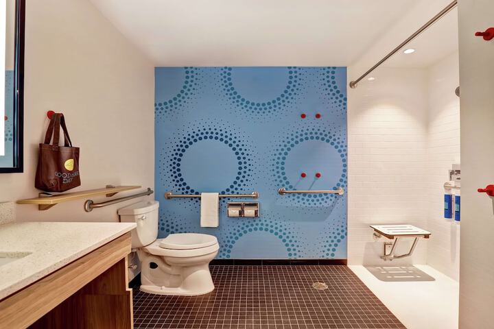 Room 18 of 45