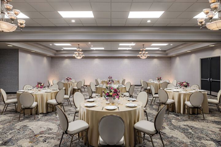 Crowne Plaza Auburn Hills by IHG