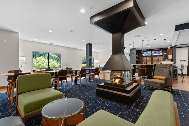 Courtyard by Marriott Burlington Williston