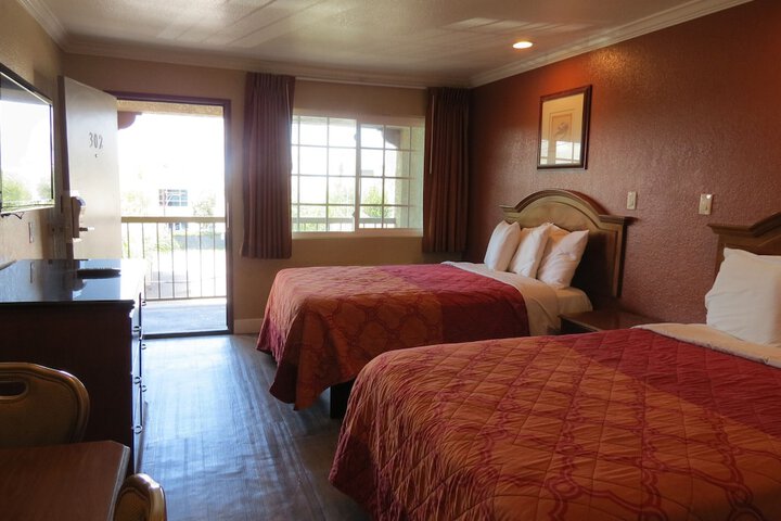 Room 20 of 23