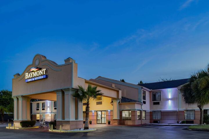 Hotel 3 of 70
