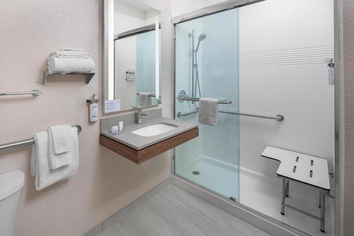 Candlewood Suites St. Robert by IHG