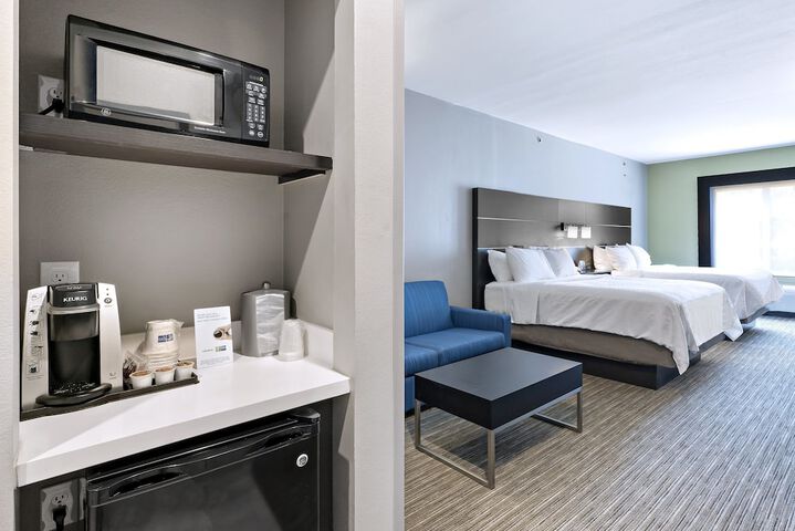 Room 17 of 52