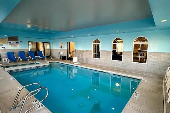 Pool 6 of 83