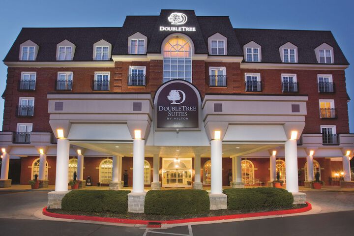 Hotel 3 of 75