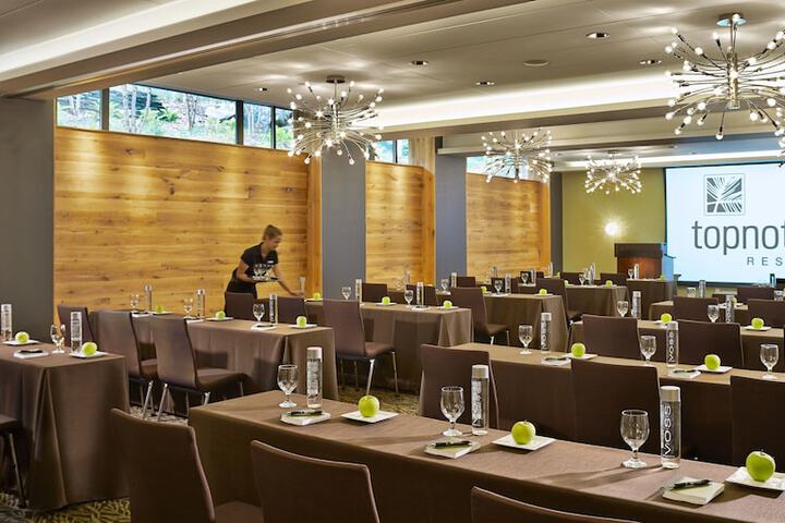 Topnotch Resort