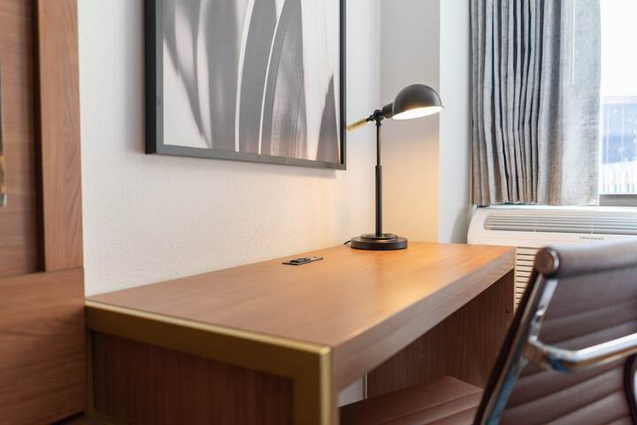 Room 35 of 116