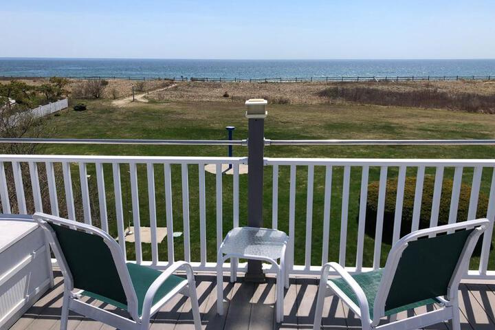 The Seaside Inn