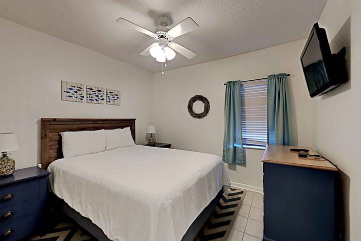 Room 16 of 27