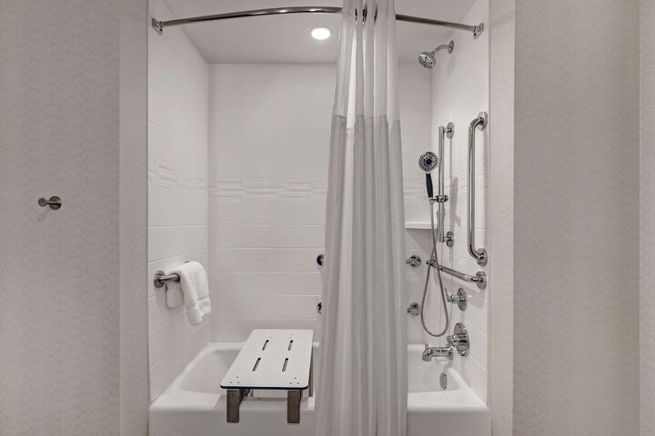 Hilton Garden Inn Madison Huntsville Airport