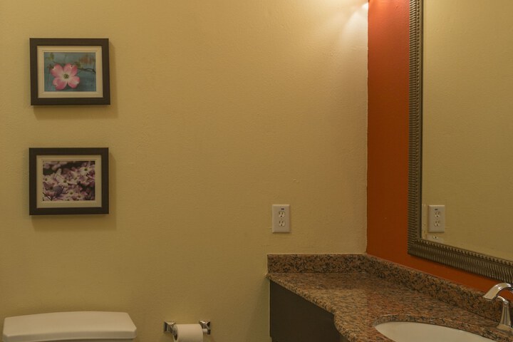 Room 15 of 54