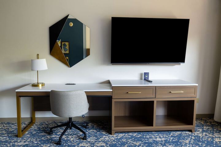 Room 86 of 105