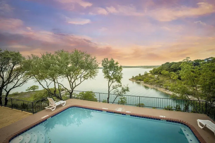 Serenity Point at Canyon Lake 4 Bedroom Home